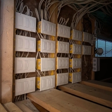 升级Lutron灯光系统 Keypad刻字